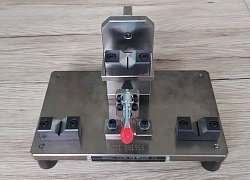 Mandrel fixing pin welding jig